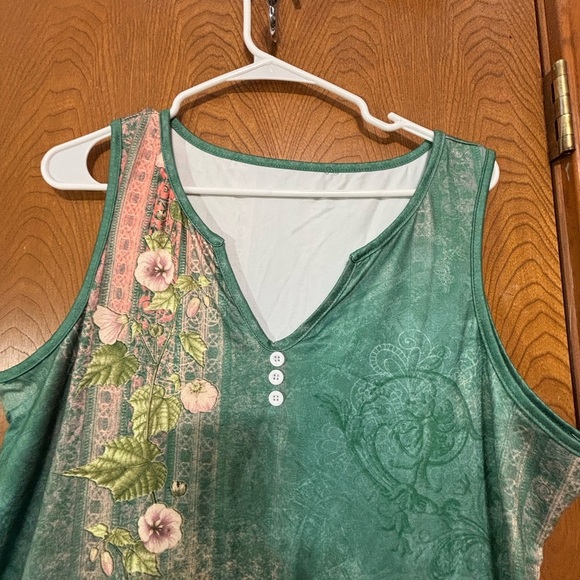 Floral Sleeveless Dress in Green and Pink - Picture 5 of 6